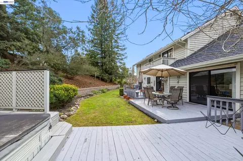 Exterior - 28 Harrington Rd, Moraga, CA 94556 photo 17 of 25