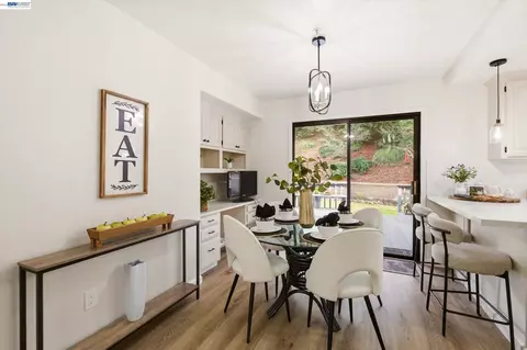 Dining - 28 Harrington Rd, Moraga, CA 94556 photo 3 of 5