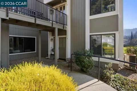 3136 Rossmoor Pkwy #8, Walnut Creek, CA 94595