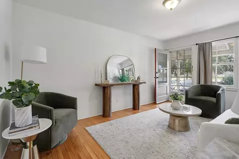 Entry Way - 1808 Main St, Alameda, CA 94501 photo 1 of 1