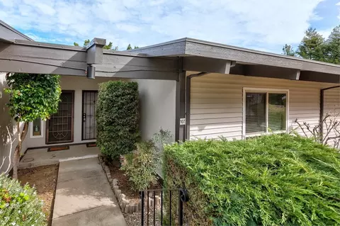 19100 Crest #107, Castro Valley, CA 94546