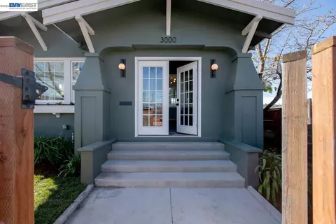 3000 Acton St, Berkeley, CA 94702 photo 1