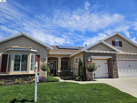 709 Richardson Dr, Brentwood, CA 94513