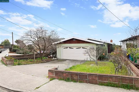 5988 Monterey Ave, Richmond, CA 94805