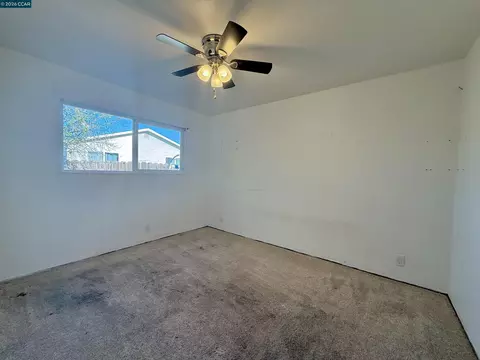 Bedroom - 772 Largo Ct, Fairfield, CA 94533 photo 4 of 5