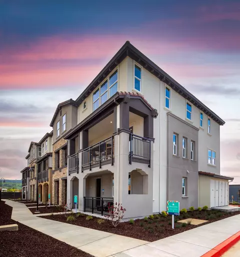 916 More Ln #1805, Morgan Hill, CA 95037