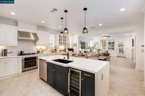 2208 Genoa St, Danville, CA 94506