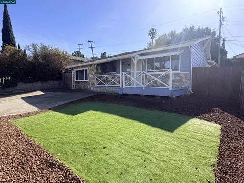 427 Ladera Dr, Vallejo, CA 94591 photo 1