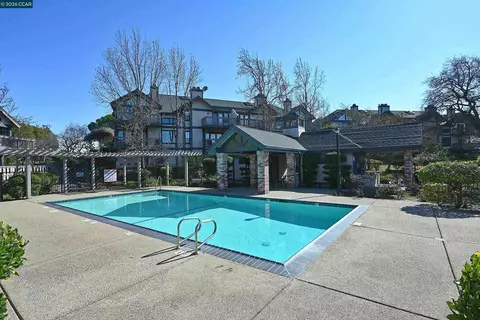Exterior - 137 Haslemere, Lafayette, CA 94549 photo 5 of 7