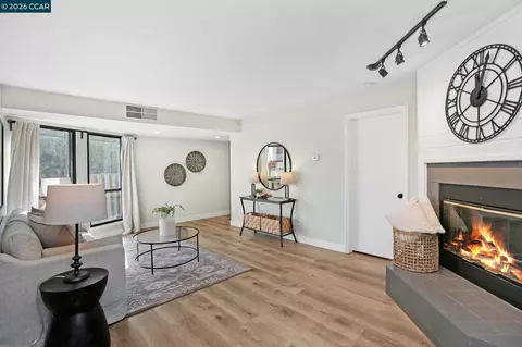 1680 San Miguel Dr, Walnut Creek, CA 94596