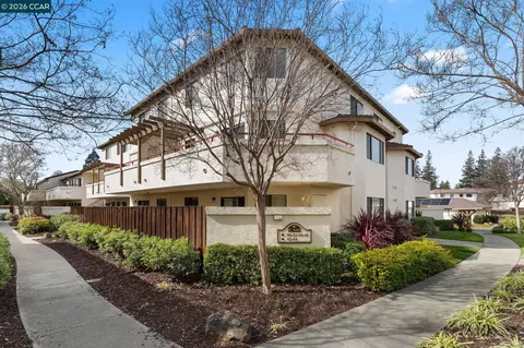 5060 Valley Crest Dr #56, Concord, CA 94521