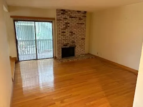 8781 Mountain Blvd #5, Oakland, CA 94605