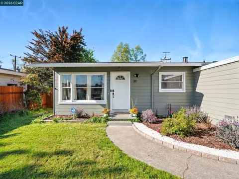 Exterior - 20 Chesley Ct, Vallejo, CA 94591 photo 4 of 7
