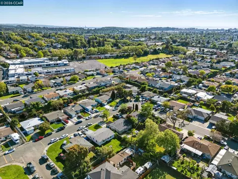 View/Area - 20 Chesley Ct, Vallejo, CA 94591 photo 6 of 7