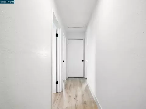Entry Way - 20 Chesley Ct, Vallejo, CA 94591 photo 1 of 1