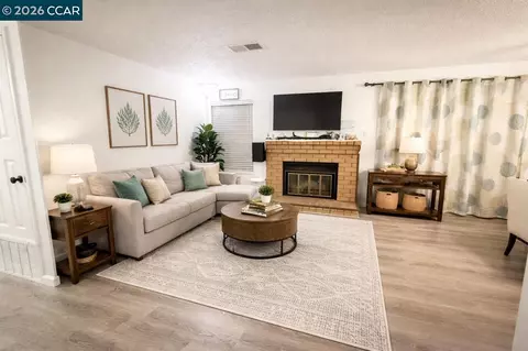 Living - 405 Weymouth, Hercules, CA 94547 photo 3 of 3