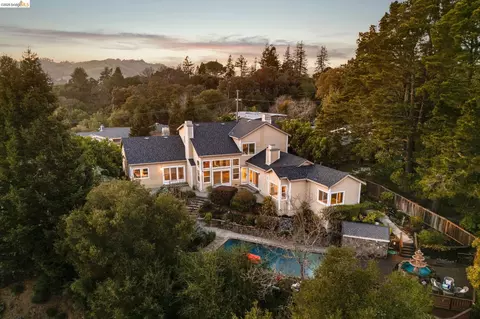 78 Scenic Dr, Orinda, CA 94563