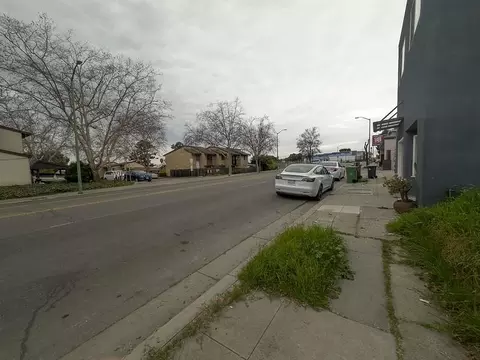 Macarthur Blvd, Oakland, CA 94603 photo 5