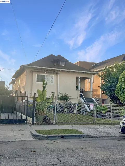1530 40th Ave, Oakland, CA 94601