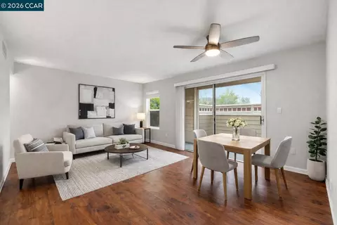 210 Reflections Dr #14, San Ramon, CA 94583