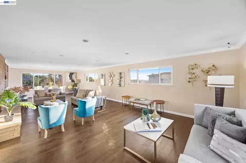 2245 Sol St, San Leandro, CA 94578