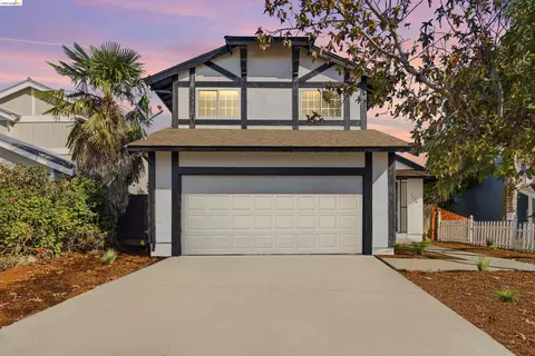 3178 Larchmont Ln, San Pablo, CA 94806