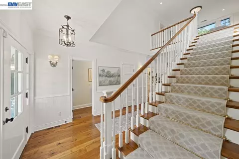 Entry Way - 5280 Sheridan Rd, Sunol, CA 94586 photo 2 of 3