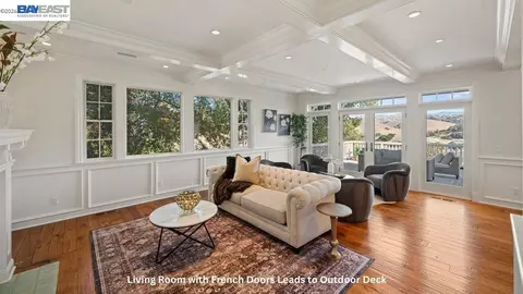 Living - 5280 Sheridan Rd, Sunol, CA 94586 photo 2 of 3