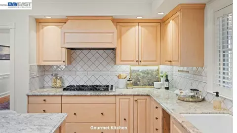 Kitchen - 5280 Sheridan Rd, Sunol, CA 94586 photo 4 of 5