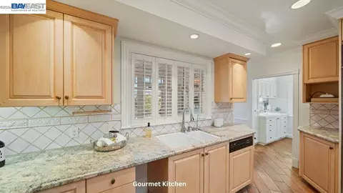 Kitchen - 5280 Sheridan Rd, Sunol, CA 94586 photo 1 of 5