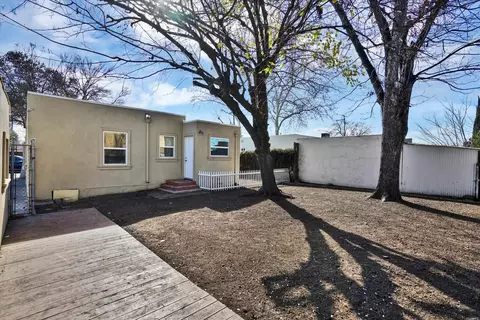 Exterior - 445 W Lowell Ave, Tracy, CA 95376 photo 8 of 10