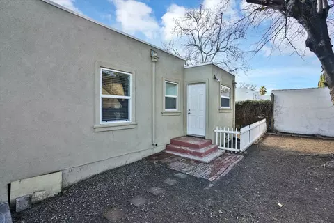 Exterior - 445 W Lowell Ave, Tracy, CA 95376 photo 6 of 10