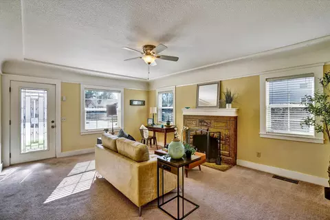 Living - 445 W Lowell Ave, Tracy, CA 95376 photo 3 of 5