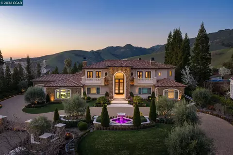 940 Eagle Ridge Dr, Danville, CA 94506
