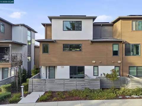 156 Pioneer Ave, Walnut Creek, CA 94597