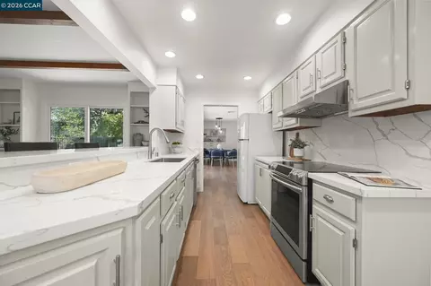 98 Sylvia Dr, Pleasant Hill, CA 94523