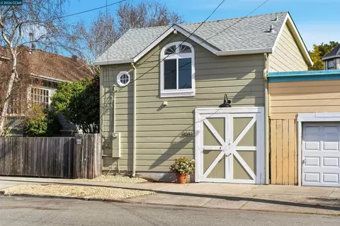 2341 9th St, Berkeley, CA 94710 photo 1