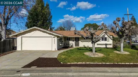 4095 Hamlet Dr, Concord, CA 94521 photo 1