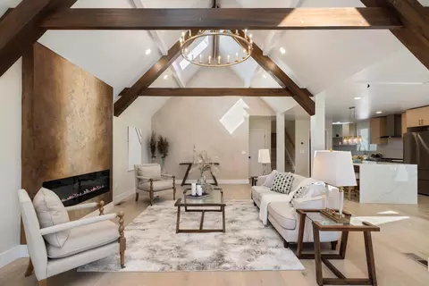 Living - 483 Boynton Ave, Berkeley, CA 94707 photo 2 of 3
