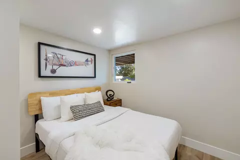 Bedroom - 483 Boynton Ave, Berkeley, CA 94707 photo 3 of 3