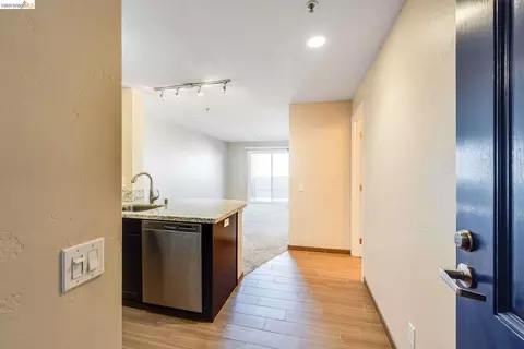 6400 Christie Ave #3408, Emeryville, CA 94608