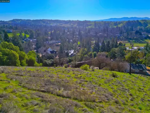 2590 Caballo Ranchero Dr, Diablo, CA 94528