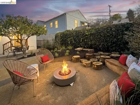 3954 Magee Ave, Oakland, CA 94619