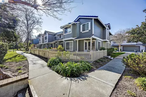 7444 Oxford Cir, Dublin, CA 94568 photo 1