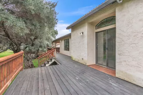 Exterior - 3665 Illinois Ave, Corning, CA 96021 photo 4 of 15