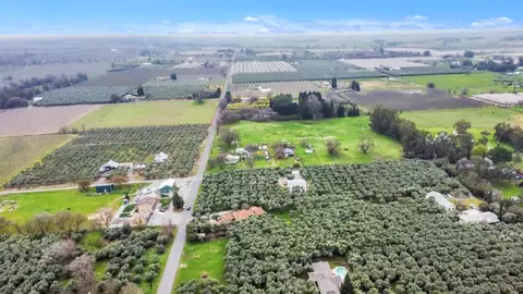 View/Area - 3665 Illinois Ave, Corning, CA 96021 photo 3 of 4