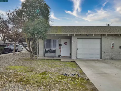 Exterior - 2500 Haddon Ave, Modesto, CA 95354 photo 11 of 12