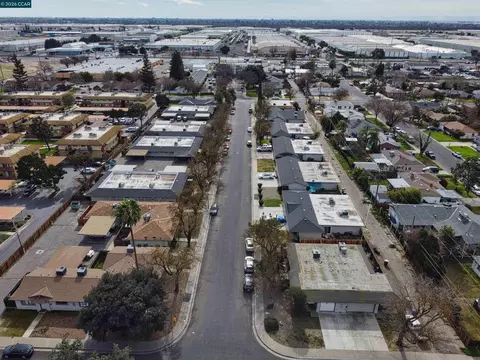 View/Area - 2500 Haddon Ave, Modesto, CA 95354 photo 4 of 4