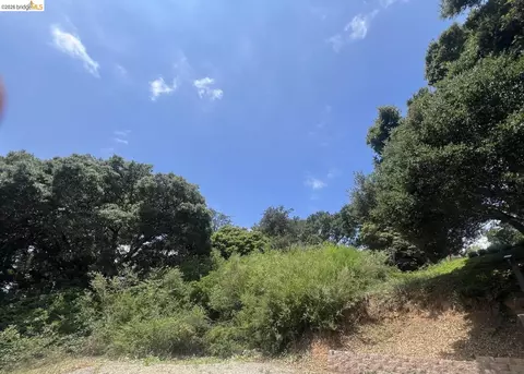 0 Frye St, Oakland, CA 94602