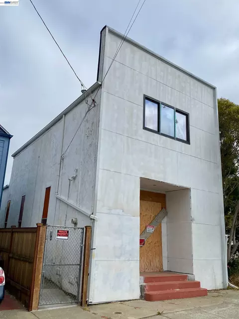 1124 63rd St, Oakland, CA 94608